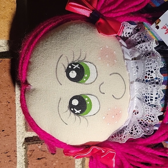 Nahanché Doll, "SHARING OUR TRADITIONS" - Picture 2 of 9